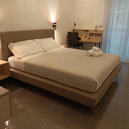 בארי B&B La Rosa Felice מראה חיצוני תמונה