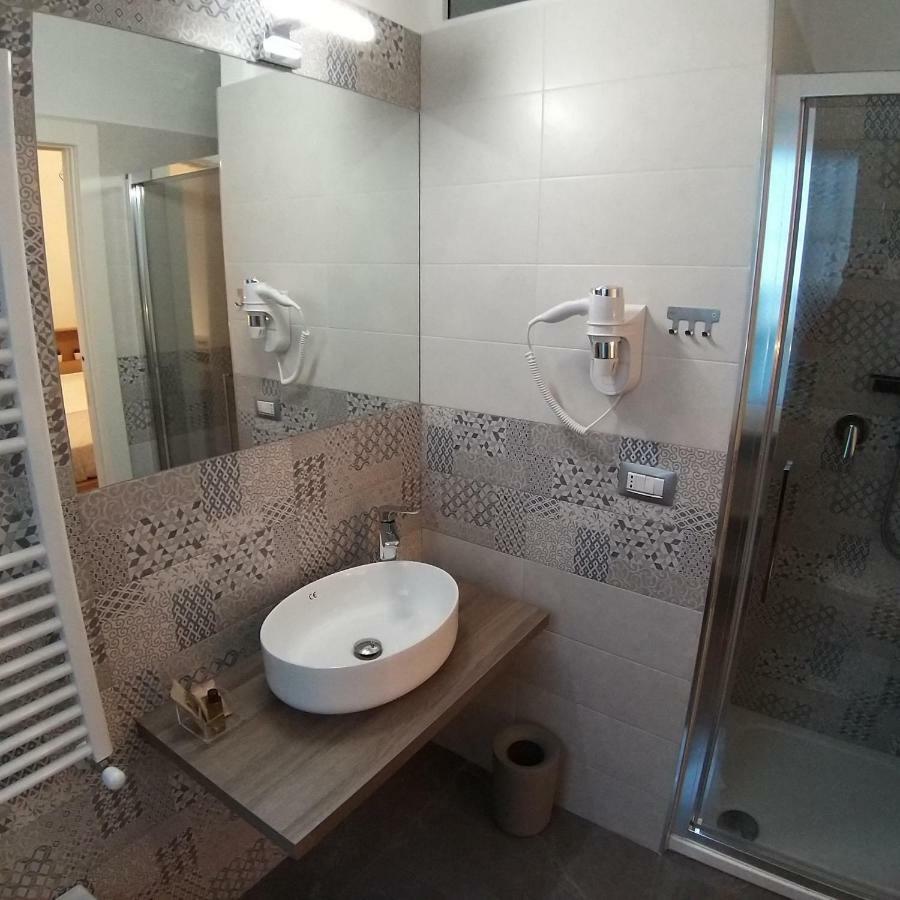 בארי B&B La Rosa Felice מראה חיצוני תמונה