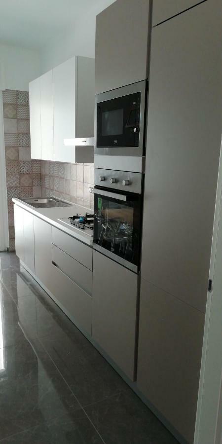 בארי B&B La Rosa Felice מראה חיצוני תמונה