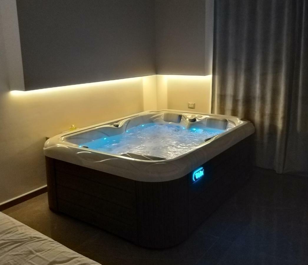 בארי B&B La Rosa Felice מראה חיצוני תמונה